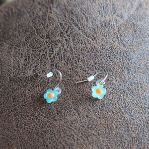 2$ Add On⭐ Blue Flower Earrings